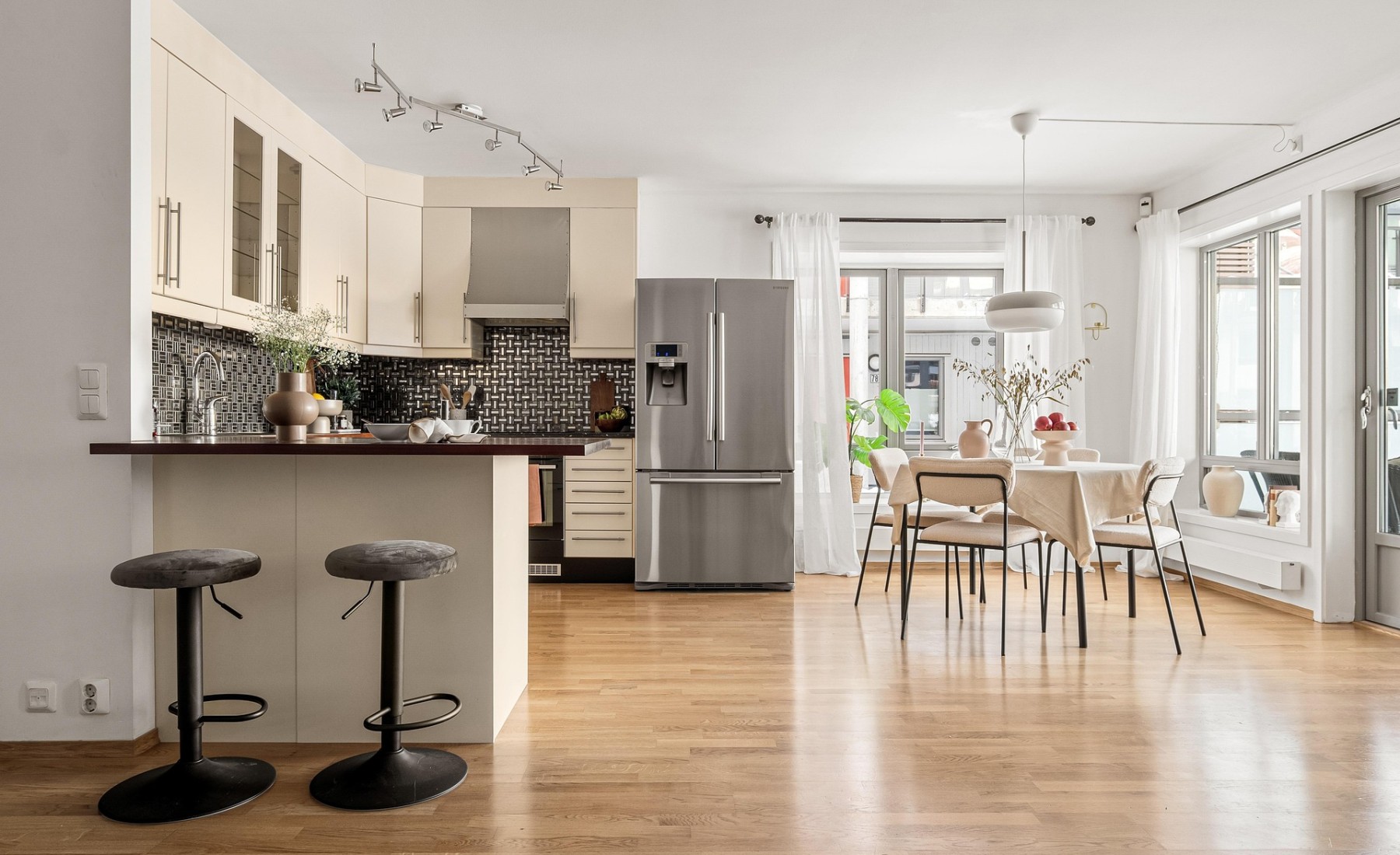 Luxury Kitchen Transformations